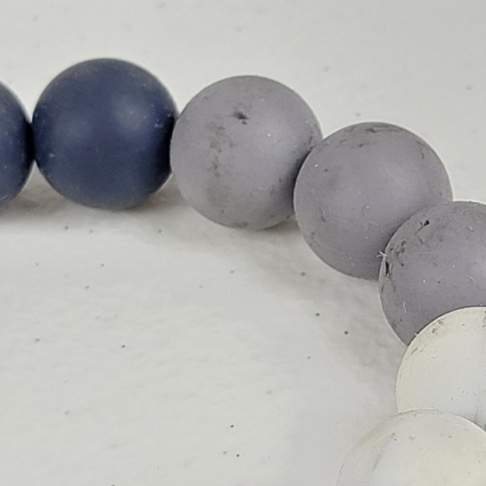 Southern Couture Silicone Beaded Bracelet Keychain Tassel Gray One Size Stretch - Picture 4 of 8